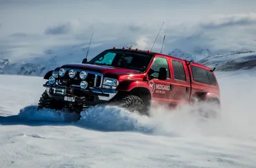 superjeep-snow2.jpg
