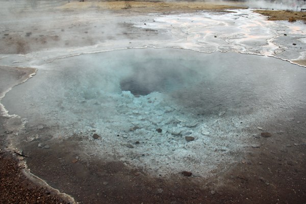 geysir-geothermal-pool5.jpg