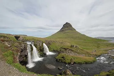 kirkjufell1.jpg