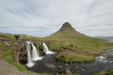kirkjufell1.jpg